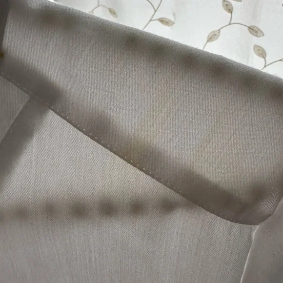 Figs Classic White Scrub Top and Jogger Pants - Picture 5 of 5